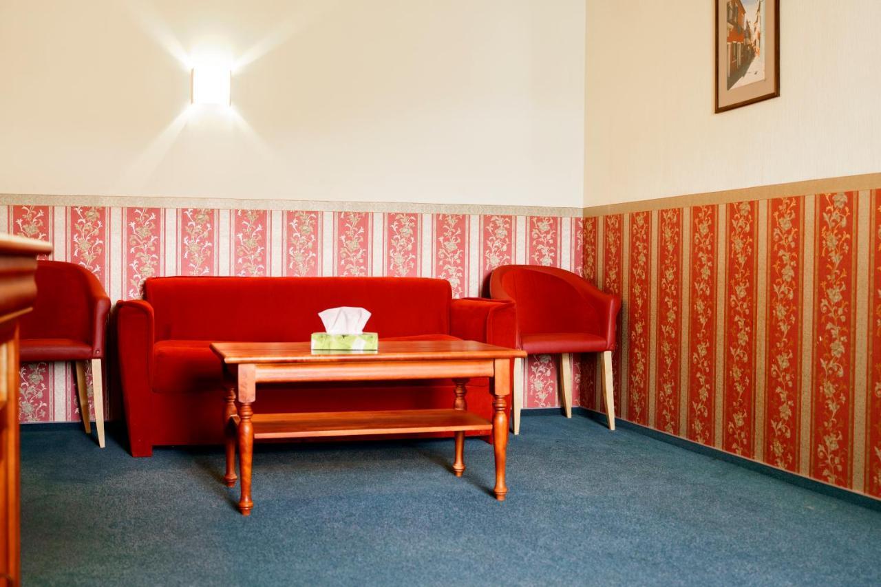 Kornealita Hotel Visaginas Buitenkant foto